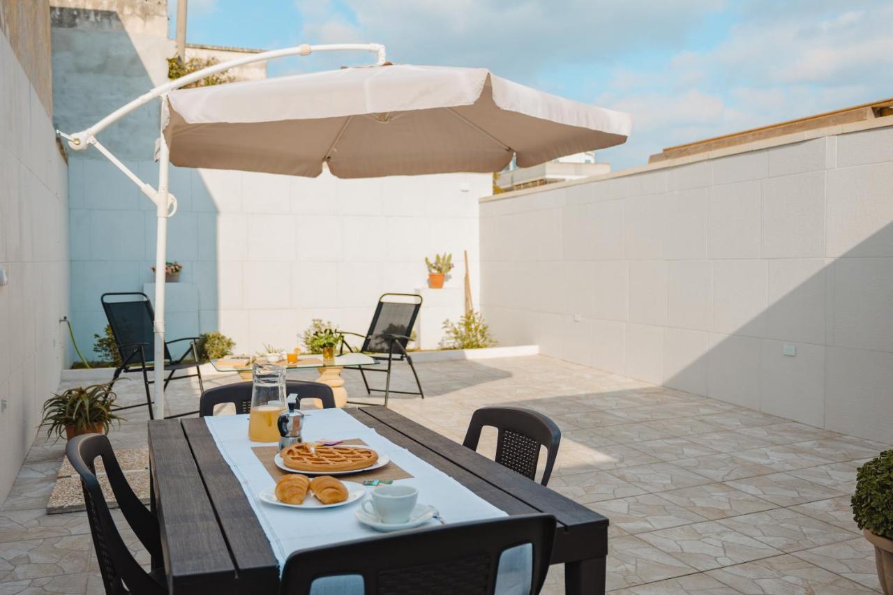 Villa Casa Alera Con Idromassaggio Lecce Exterior foto